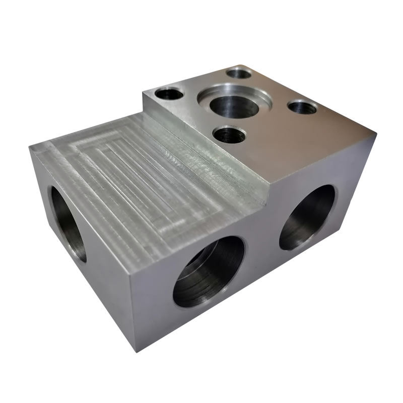 CNC加工中心（鋼鐵）